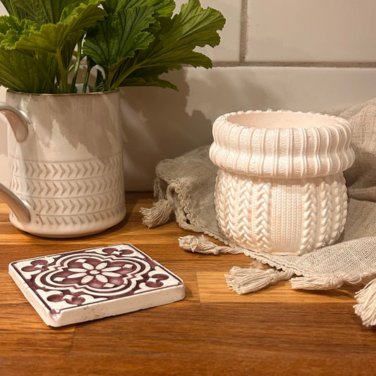 Knitted vessel - Hygge - Dominique