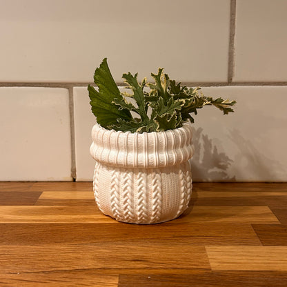 Knitted vessel - Hygge - Dominique