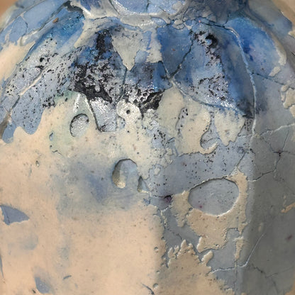 Distressed Vase - Azure - Dominique