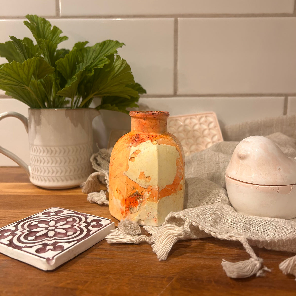 Distressed Vase - Vulcano 2 - Dominique